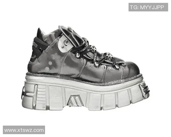 足球明星冬季鞋履选择与搭配技巧解析 足球明星冬季鞋履选择与搭配技巧解析